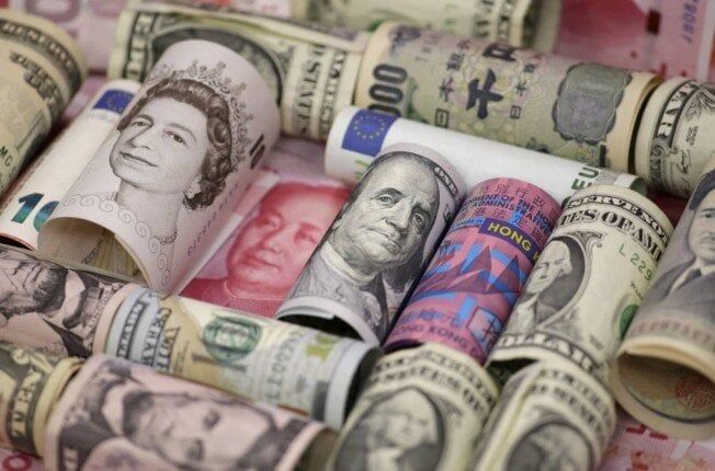ضبط قضايا إتجار في العملات بقيمة 5 ملايين جنيه