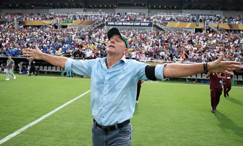 مدرب فلومينينسي بعد فوز صعب على الهلال: 