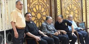 بدء عزاء والدة الفنان هشام إسماعيل بحضور حسام داغر.. صور - بوابة فكرة وي