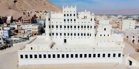 بريق «قصر سيئون» بحضرموت يعيد حضارة 5 قرون - بوابة فكرة وي