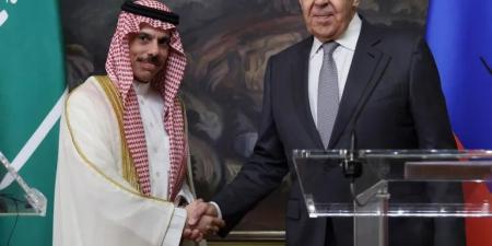 لافروف وبن فرحان: الحوار سبيلٌ لحل أزمات المنطقة - بوابة فكرة وي