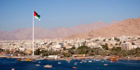 العقبة: ضبط محاولة أشخاص بينهم نائب تهريب وثائق من داخل مقر تابع لجماعة الإخوان المحظورة #عاجل - بوابة فكرة وي