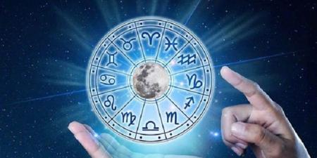 توقعات الأبراج وحظك اليوم السبت 5-7-2025 - بوابة فكرة وي