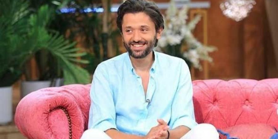 كريم محمود عبدالعزيز يُعبر عن سعادته بردود الفعل على مسلسل مملكة الحرير - بوابة فكرة وي
