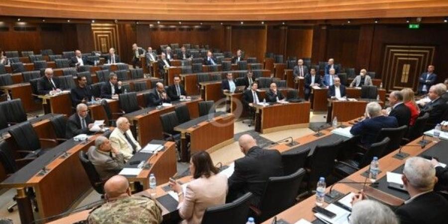 بدء جلسة مجلس النواب التشريعية في ساحة النجمة مع اكتمال النصاب - بوابة فكرة وي