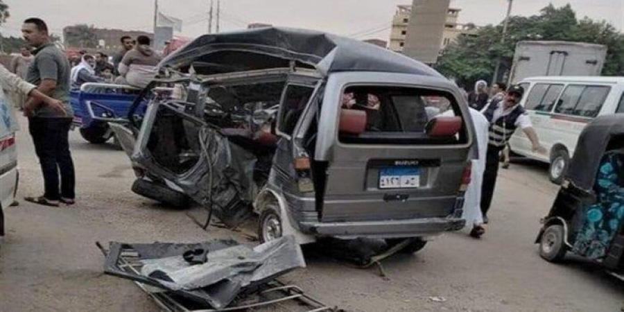 إصابة 6 أشخاص إثر انقلاب سيارة سوزوكي بالطريق الزراعي بالقليوبية - بوابة فكرة وي