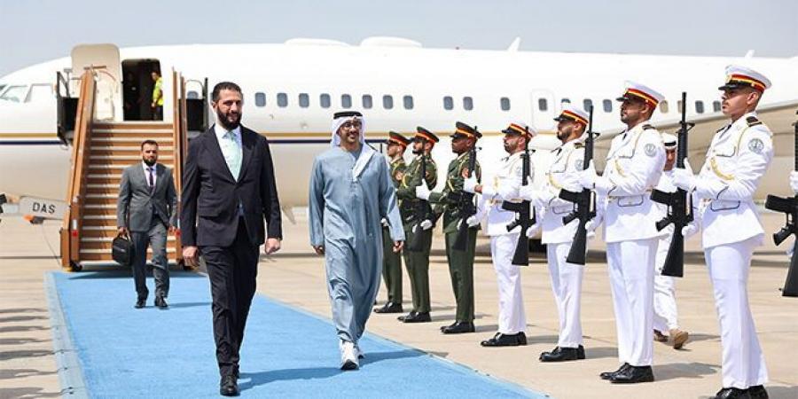 الرئيس الشرع يبدأ جولته الخليجية الثانية لتوطيد الاقتصاد والاستثمار - بوابة فكرة وي