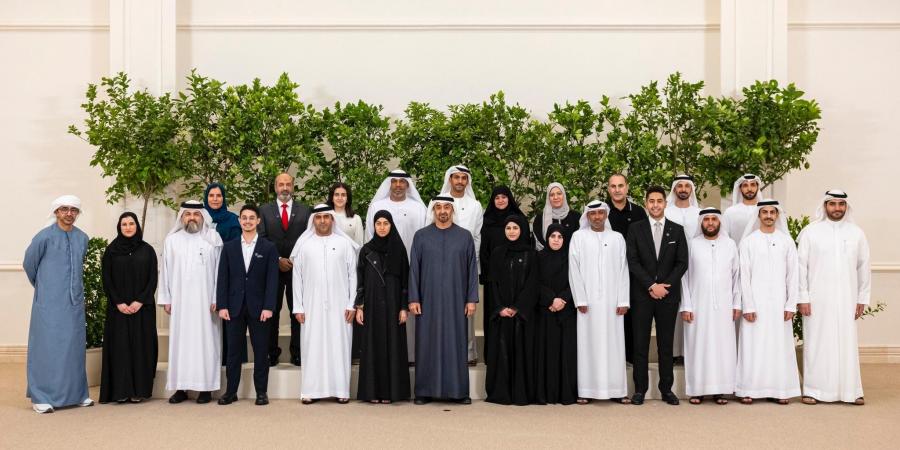 رئيس الدولة: الإمارات تحتفي بالمتميزين في التعليم لأنها تراهن على العلم لصنع المستقبل الأفضل - بوابة فكرة وي