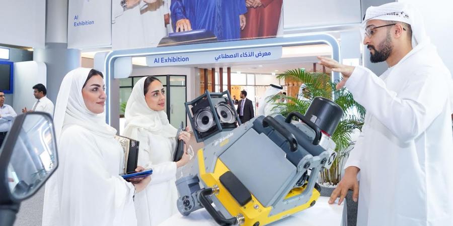 «طرق دبي» تنظم معرضاً للذكاء الاصطناعي وتتبنّى أفضل الممارسات العالمية - بوابة فكرة وي